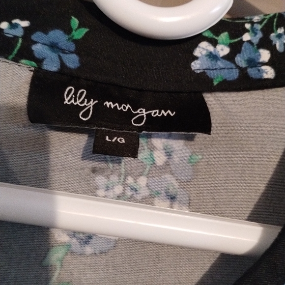 Lily Morgan Long Sleeve Floral Top - Picture 3 of 6